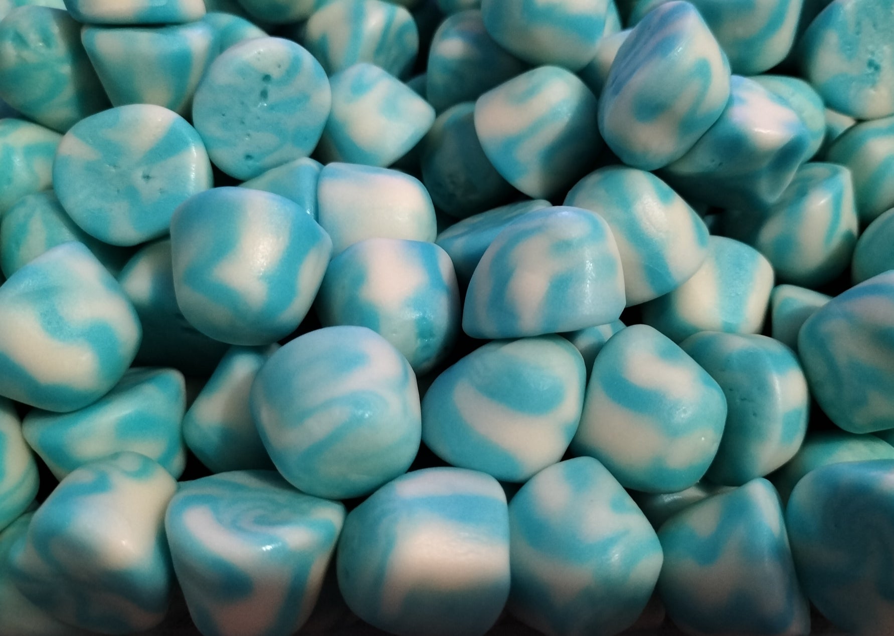 Bisous twisty framboise 100 grammes halal